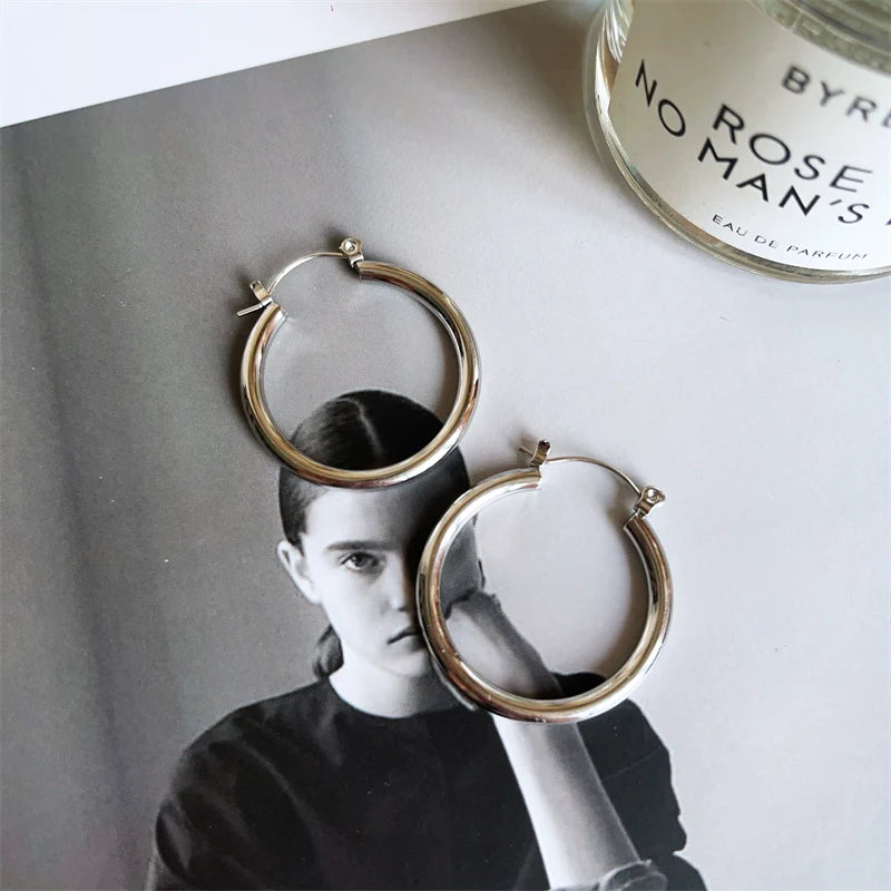 Joshlynn Geometric Hoop Earrings - Large Hoop