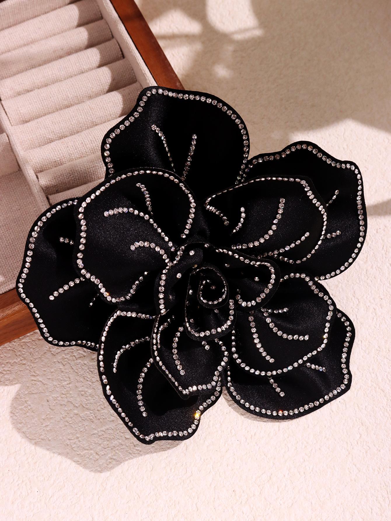 Jovanna Embellished Floral Brooch - B [5KKRS862]