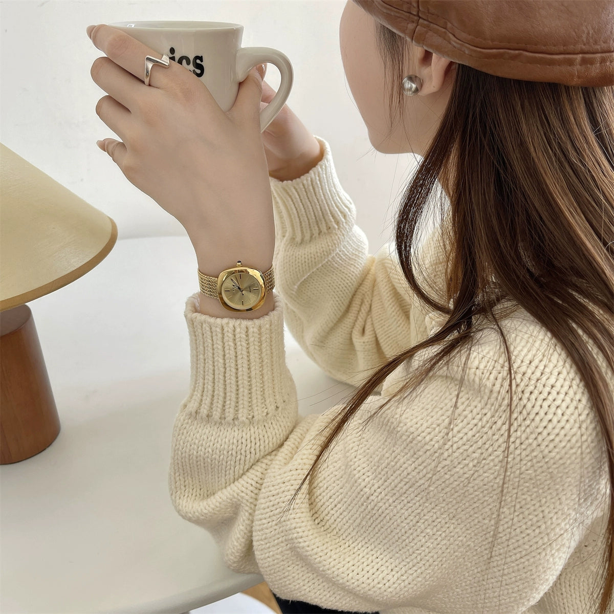 Alison Vintage Square Watch - Gold/Gold with Grain Link Band [M1RL7OA3]