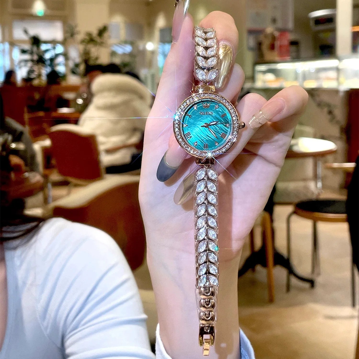 Ruqayyah Vintage Steel Watch - Green