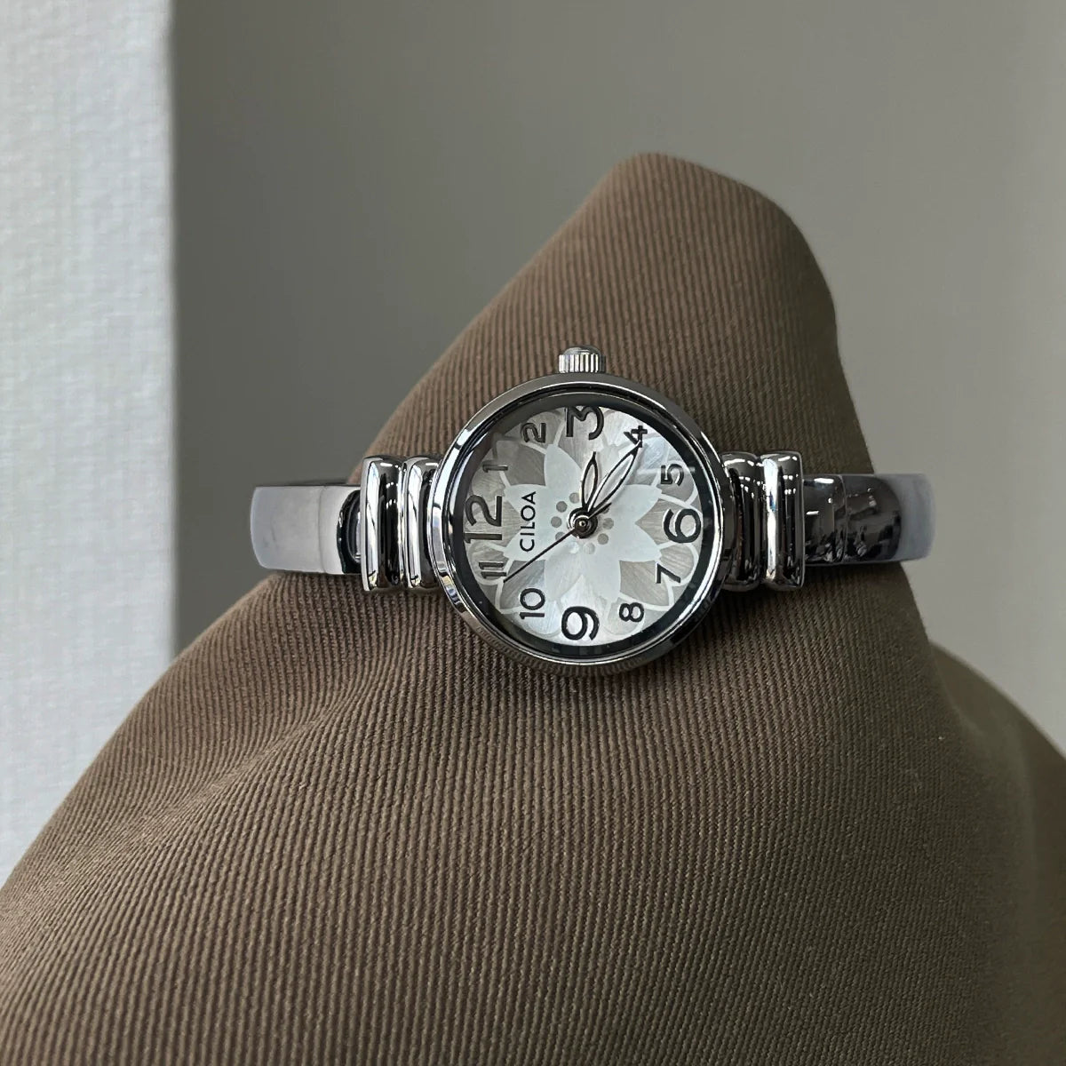 Aerabella Elegant Bracelet Watch - Silver White
