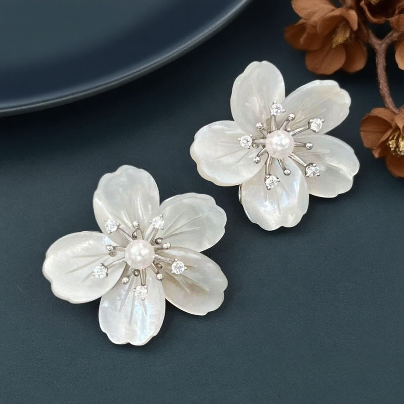 Reema Pearl Flower Stud Earrings - EA13996D001 [ERMWVNO9]