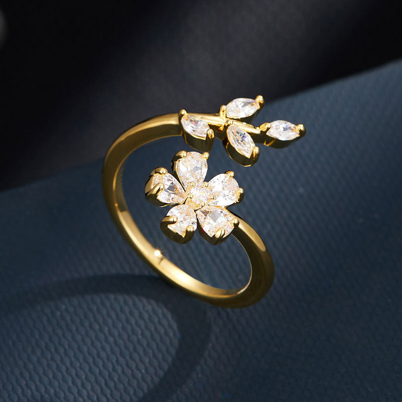 Laurie Delicate Floral Ring - R12635T000 [LTGB6BP8]