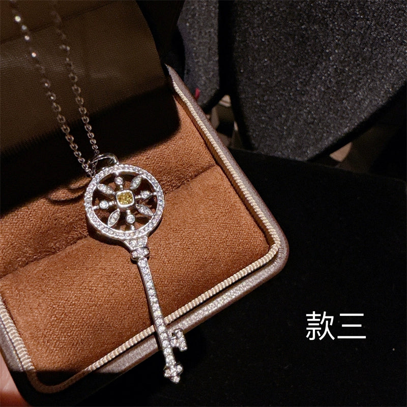 Kinslee Sparkling Key Necklace - Style Three [LGOU6W9V]