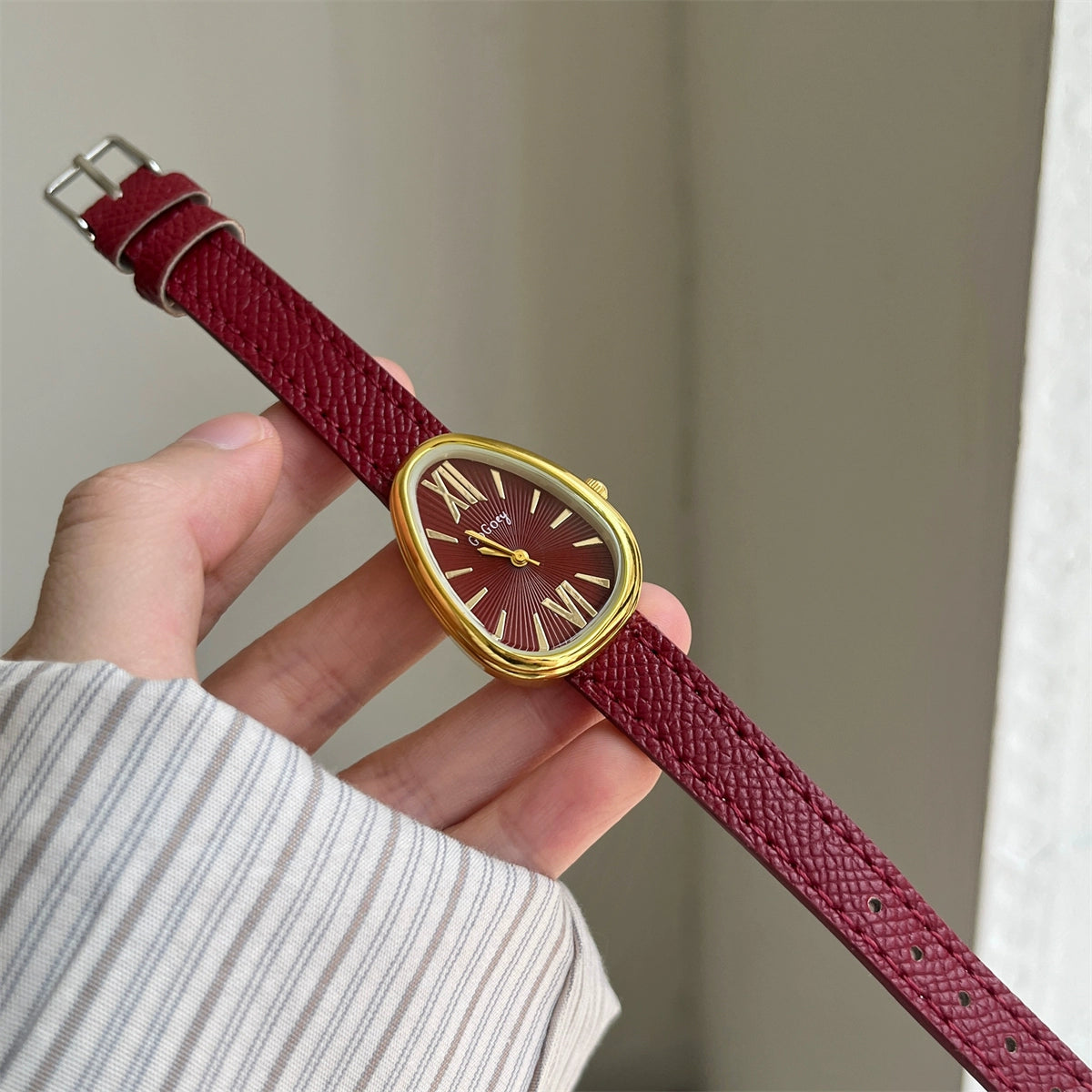 Kenadie Vintage Snake Head Watch - Ankala Red Leather Strap [Q47E2GX9]