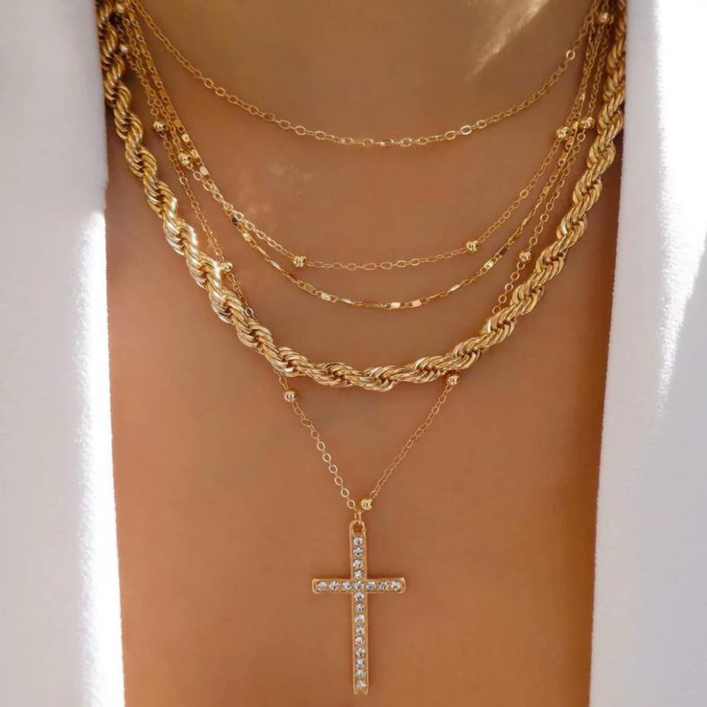 Jaqueline Multilayer Moon Pendant Necklace - CS8898-16