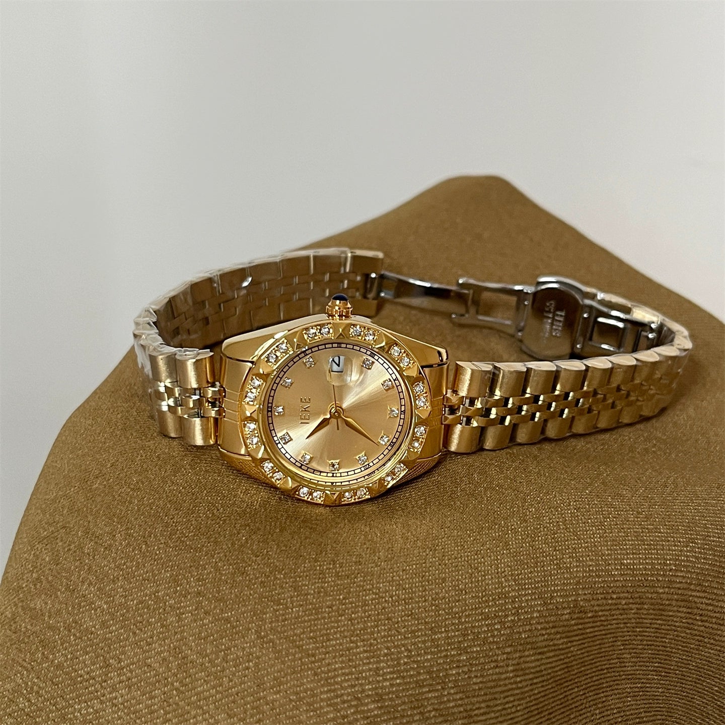 Izzabella Sparkle Dial Watch - Gold Band Gold Dial [MFAGDYUC]