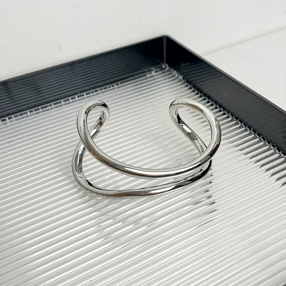 Siobhan Geometric Cuff Bracelet - Silver Geometric Hollow Bracelet [MXLDOF99]