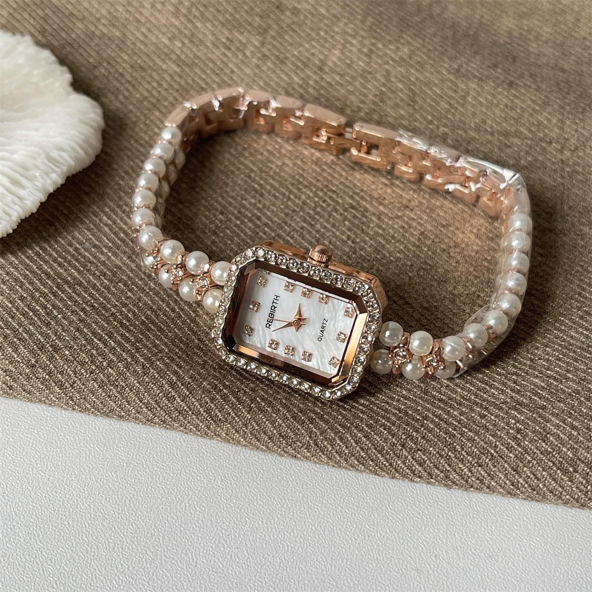 Helena Éclat Square Watch - Rose Gold [ROAI5BT5]