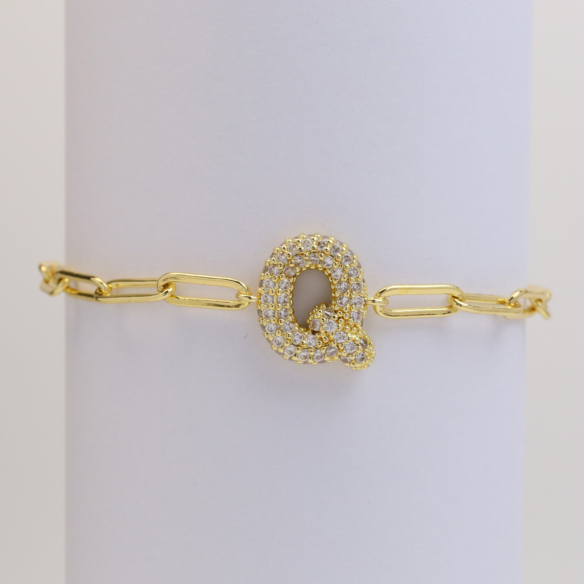 Willow Bubble Initial Bracelet - Q [9MD1UO0A]