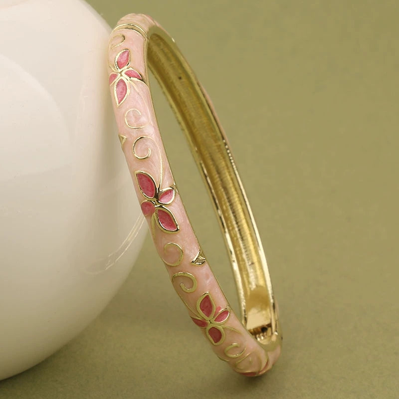 Eden Cloisonne Clover Bracelet - Light Pink [QQ3IGQCI]