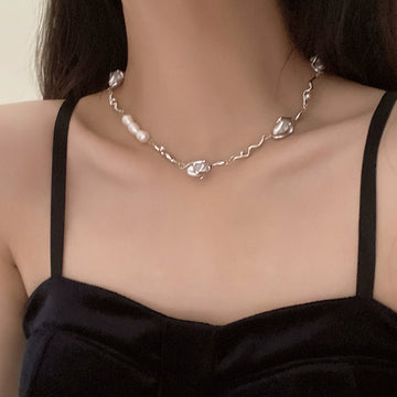 Jayci Baroque Heart Choker - Silver [ELJYMJ0A]