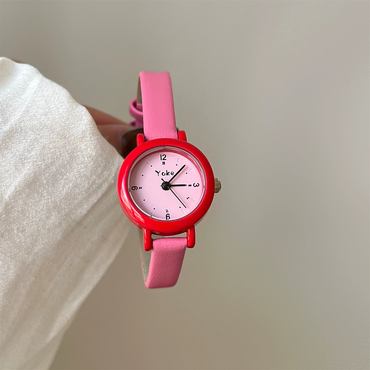 Emmerson Petite Leather Watch - Dragon Fruit (Yake) [WH7I77MF]