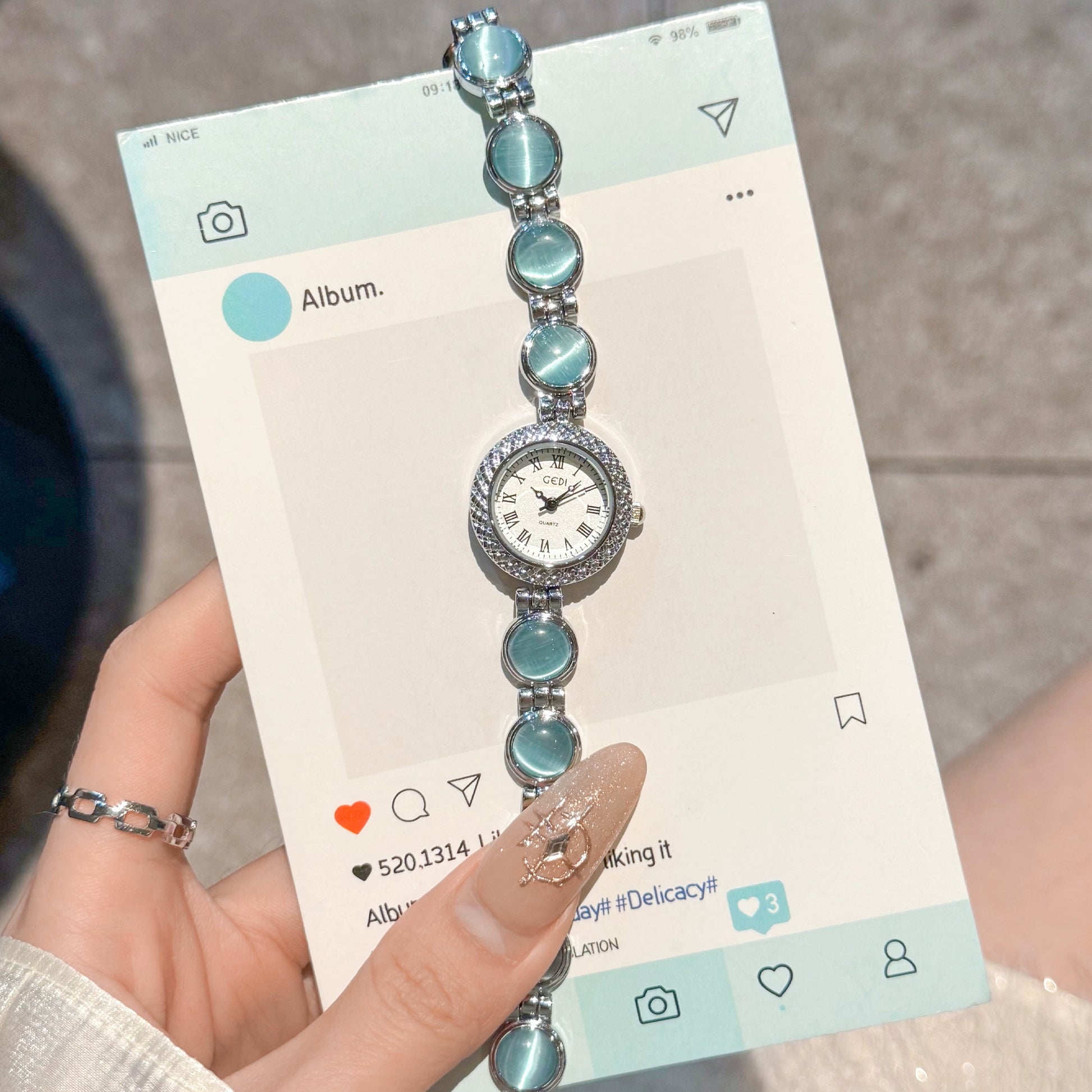 Jasper Pearl Bracelet Watch - Clear Water Blue [WYE2ANKZ]