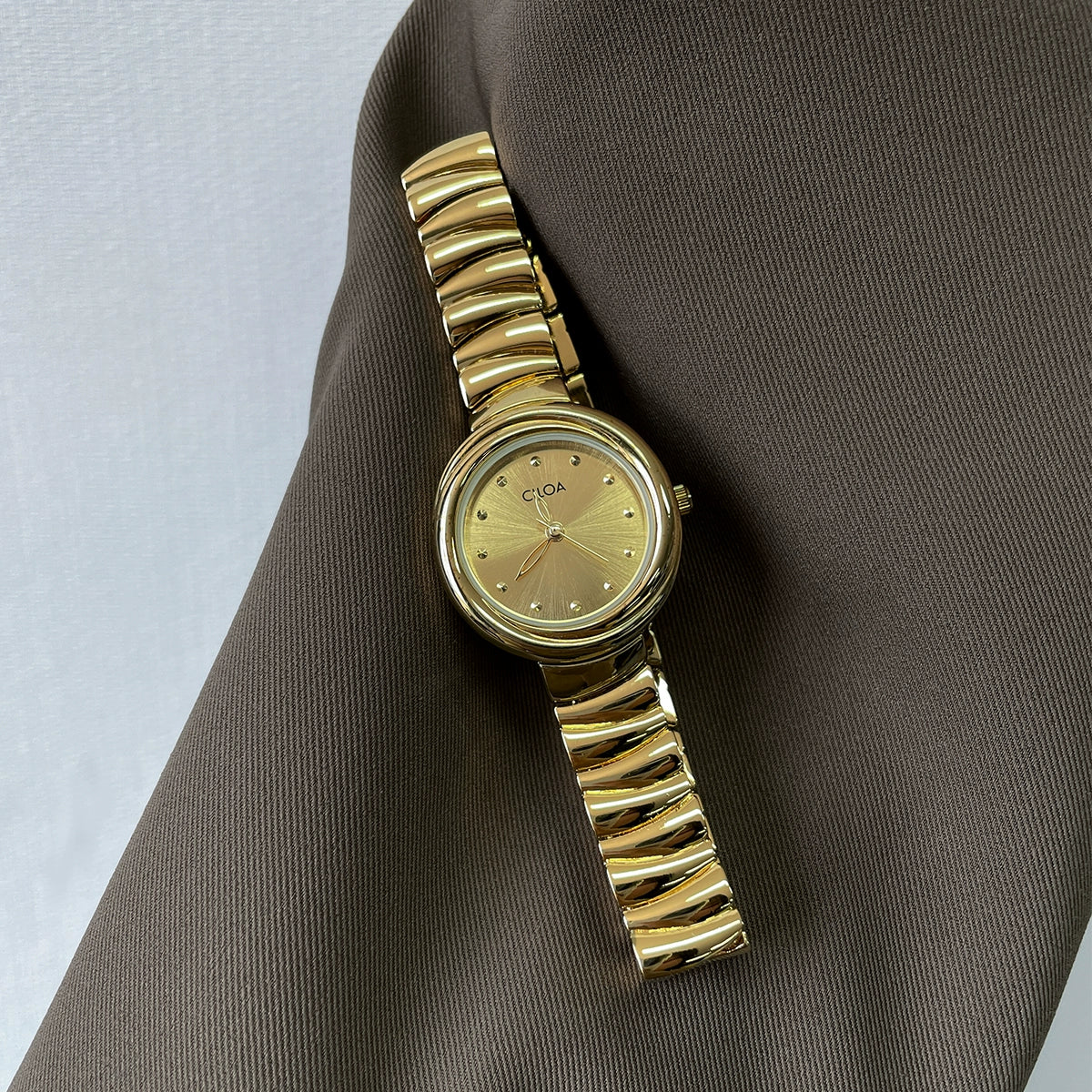 Vanesa Elegant Stainless Watch - Gold