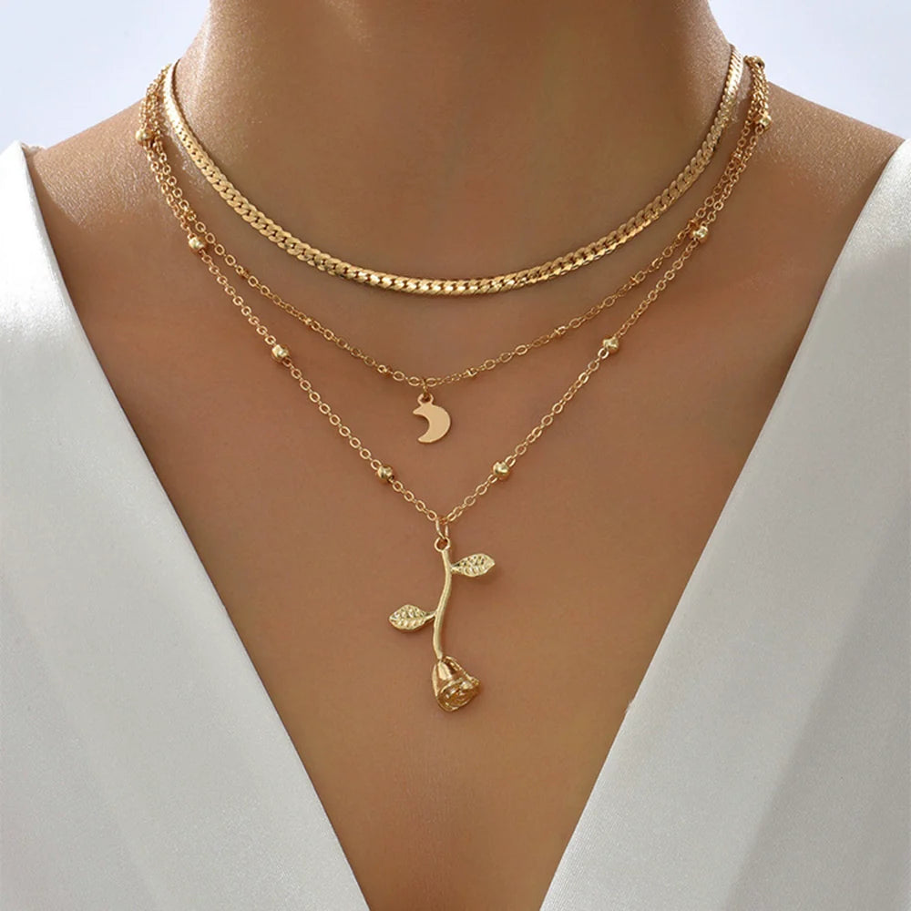 Jaqueline Multilayer Moon Pendant Necklace - CS8899-1