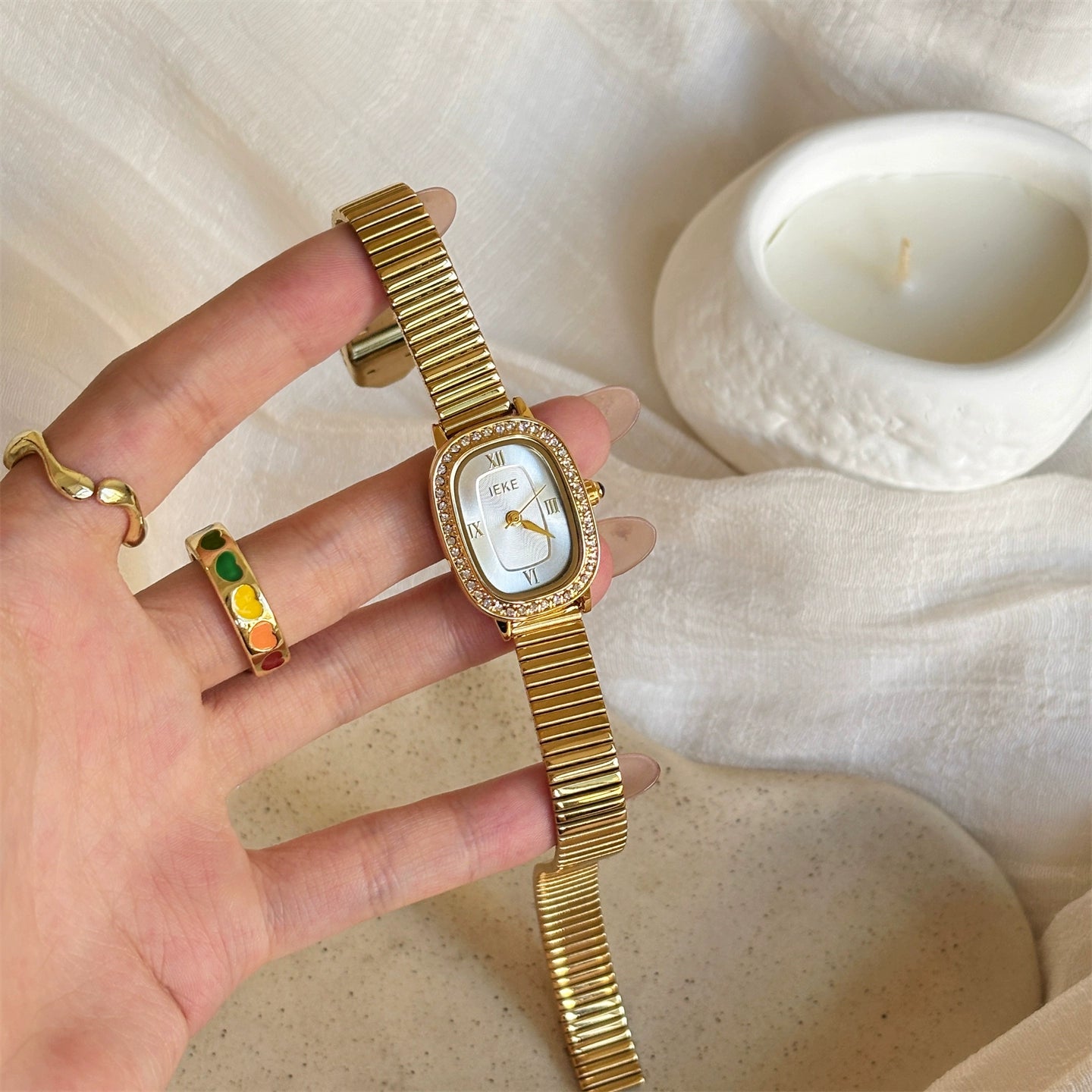Auden Oval Sparkle Watch - Gold Band, White Dial [3AMKX2NP]