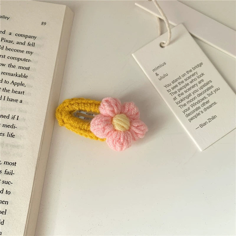 Nyah Petite Floral Hair Clip - Light Pink [DXSNFRE6]