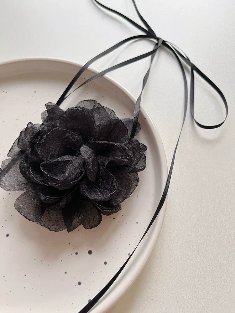 Yvonne Lace Floral Choker - Black