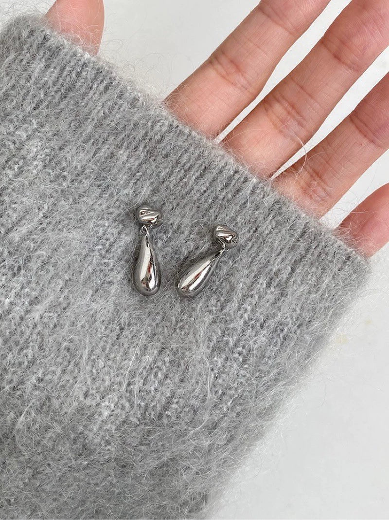 Loryn Silver Teardrop Earrings - Silver Teardrop Earrings