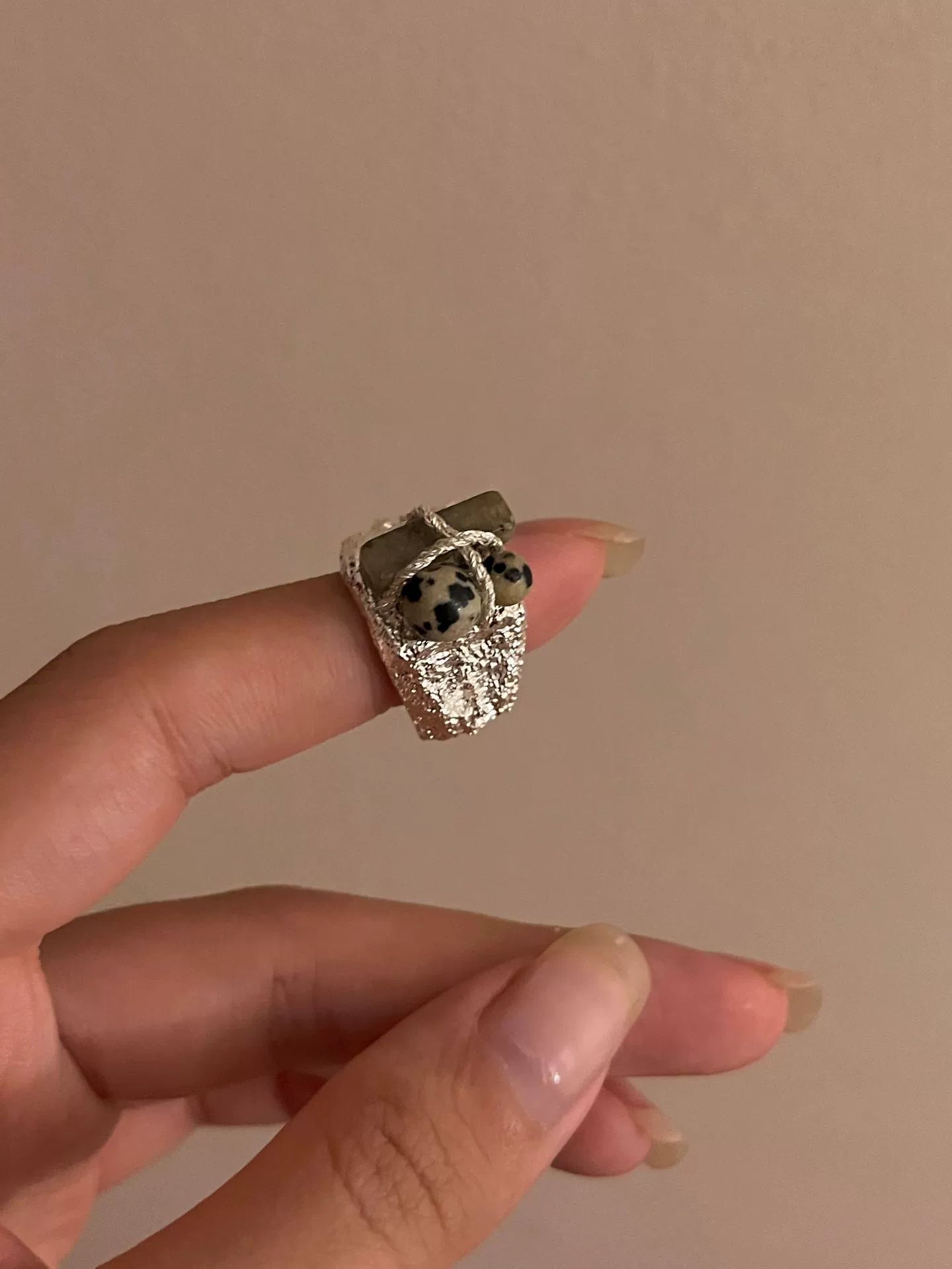 Dariana Textured Leopard Open Ring - Blue Crystal Sleek [1SC7GRFX]
