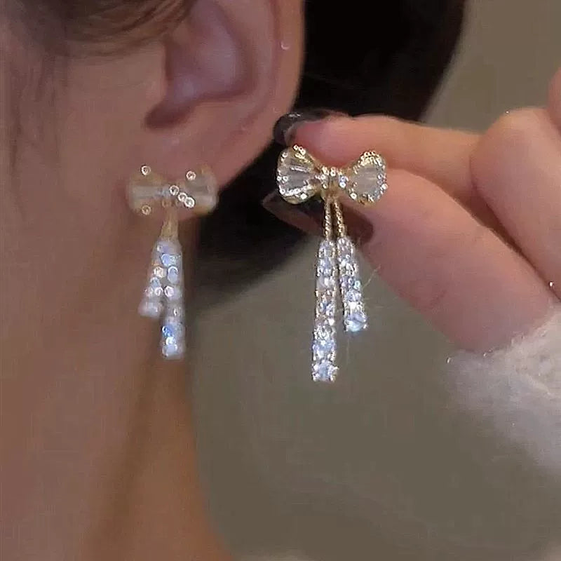 Everette Pave Bow Earrings - Bow Zircon Stud Earrings [Z3DUREVS]