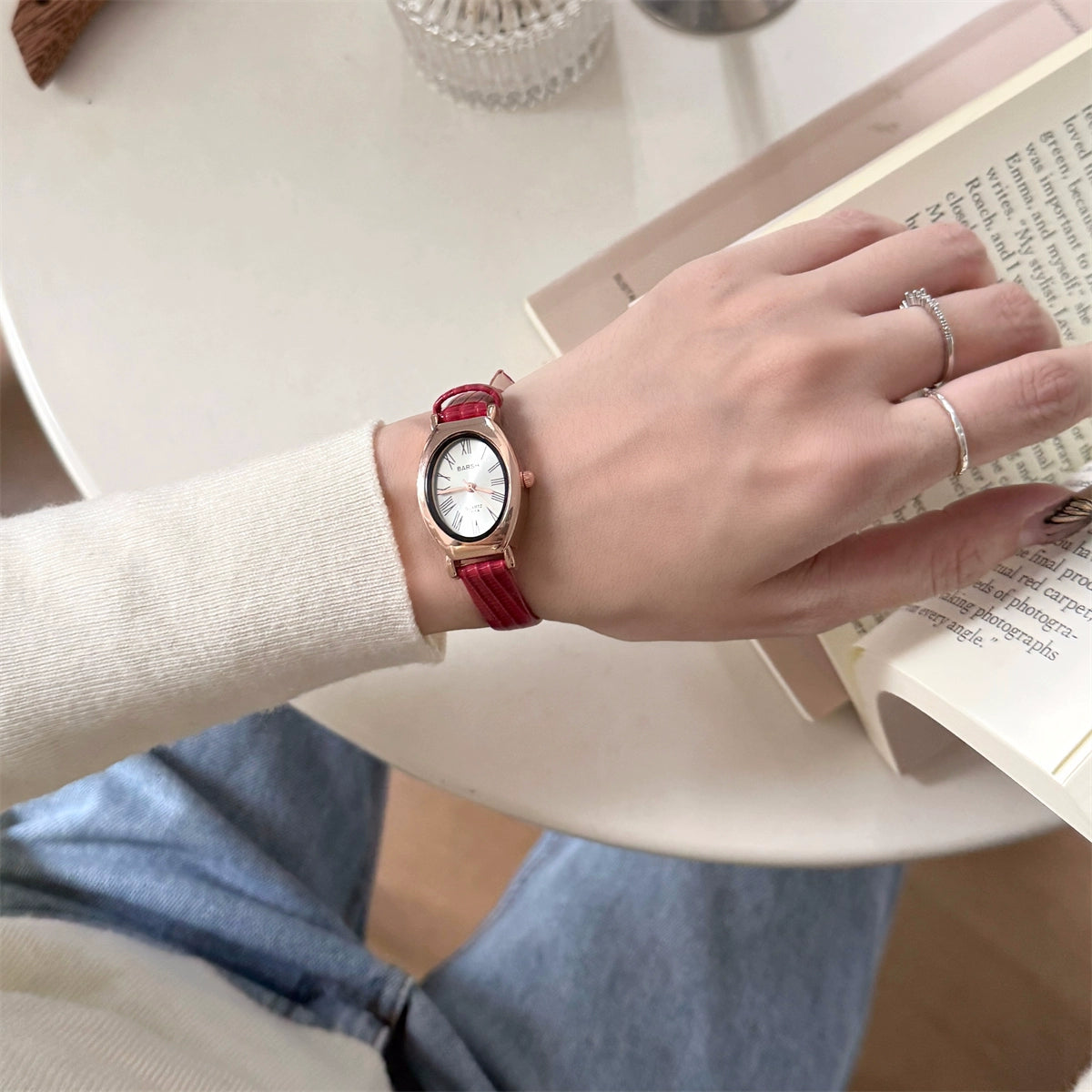 Cataleyah Vintage Oval Watch - Red Strap, Rose Gold Frame, White Dial [Z8CTGVGF]