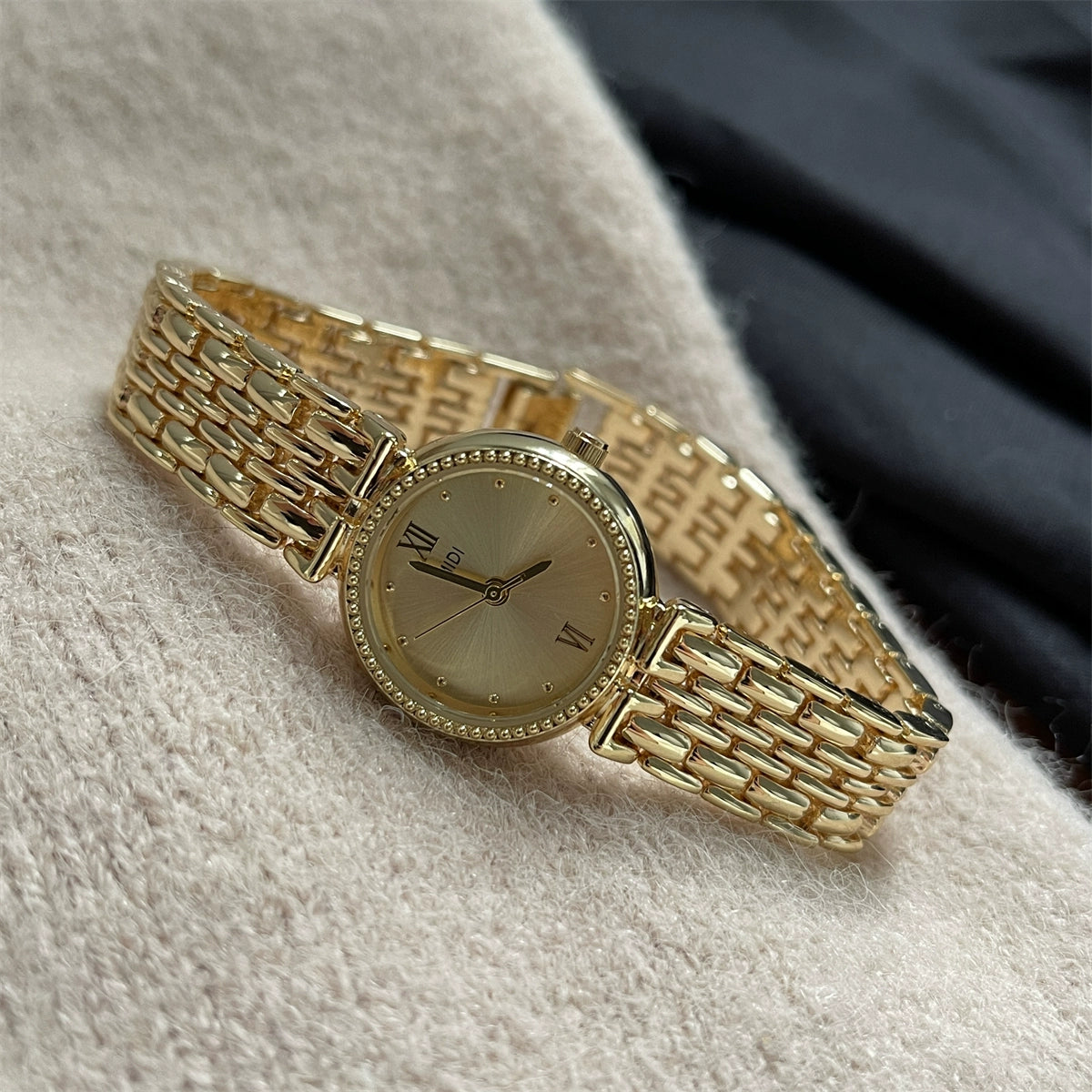 Taleah Delicate Steel Watch - Gold Band Gold Face [LC0JOUMW]