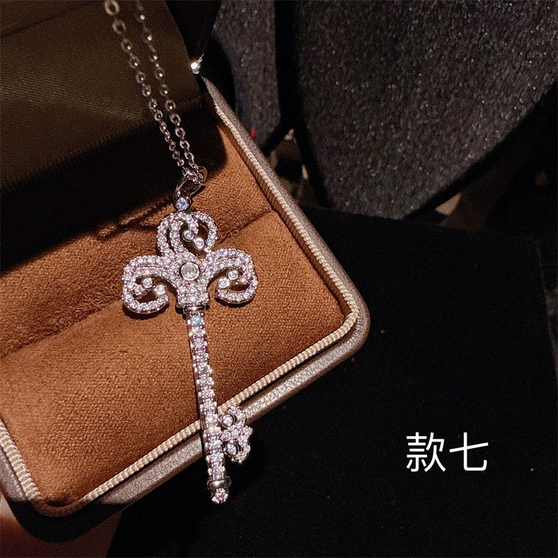 Kinslee Sparkling Key Necklace - Style Seven [2FYUTXTO]