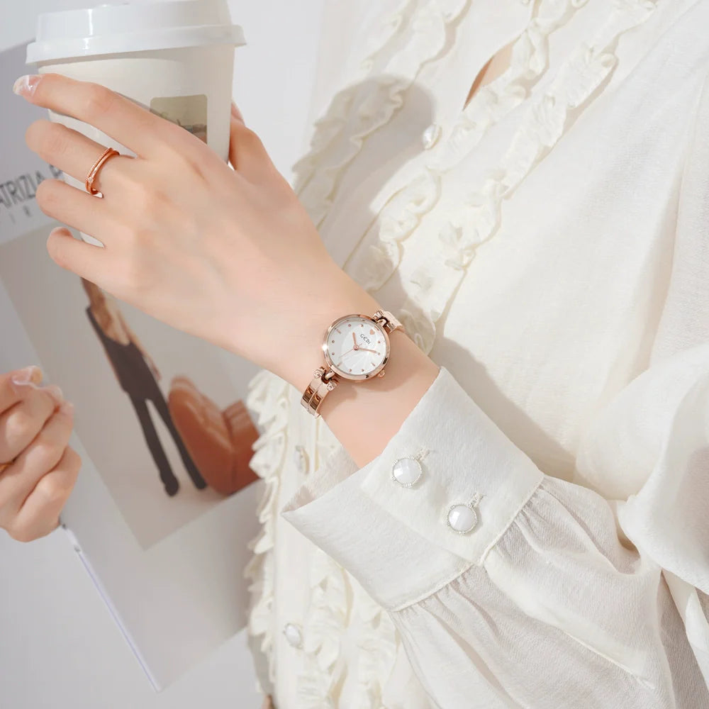 Alayjah Petite Chain Watch - Rose Gold White