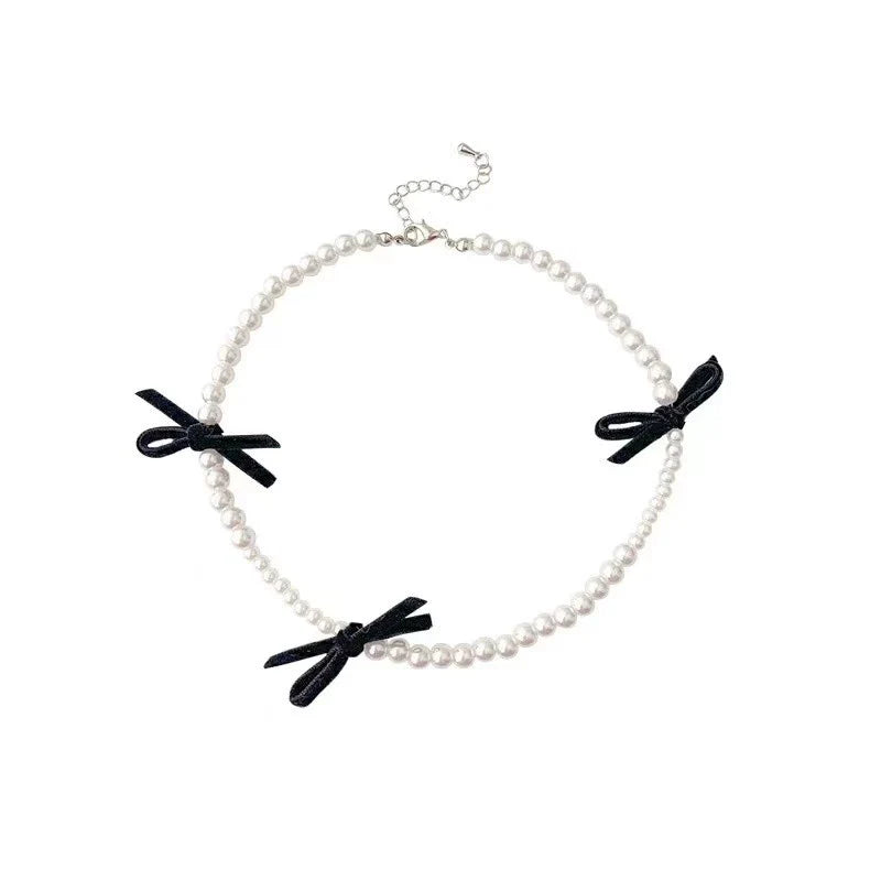 Darianna Pearl Bow Necklace - Black Bow