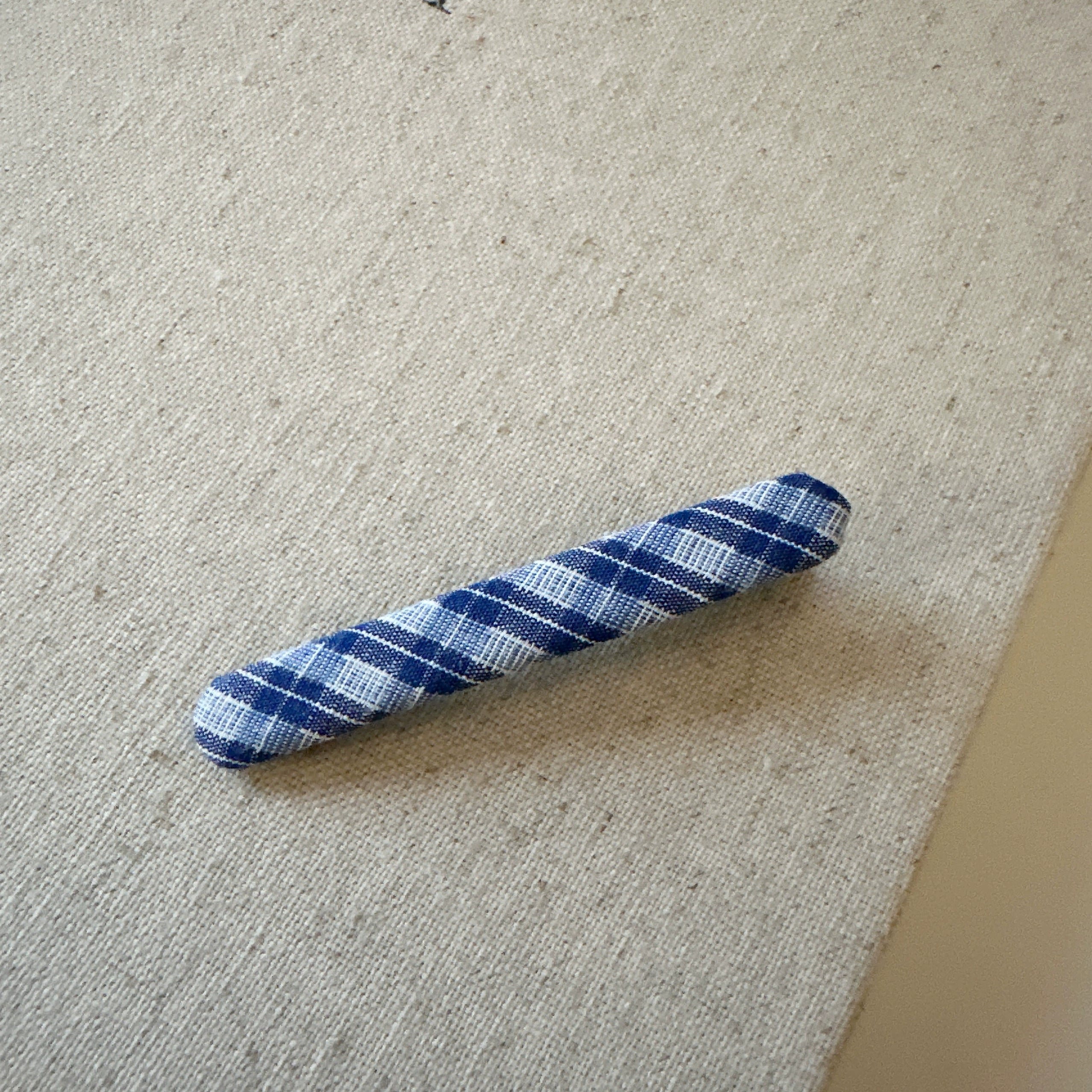 Annah Plaid Fabric Hair Clip - Plaid Barrette (Single) [SRRCPLIL]