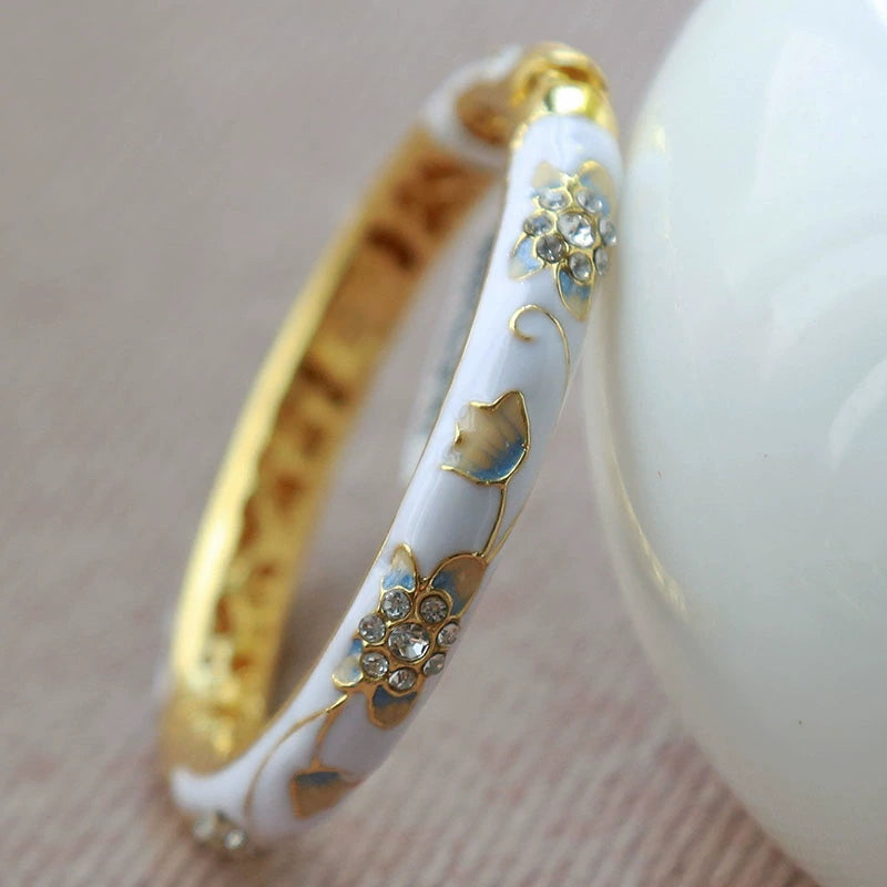 Sofi Flower Enamel Bracelet - Kid's Blue and White Porcelain (47mm) [4EVDJD2J]