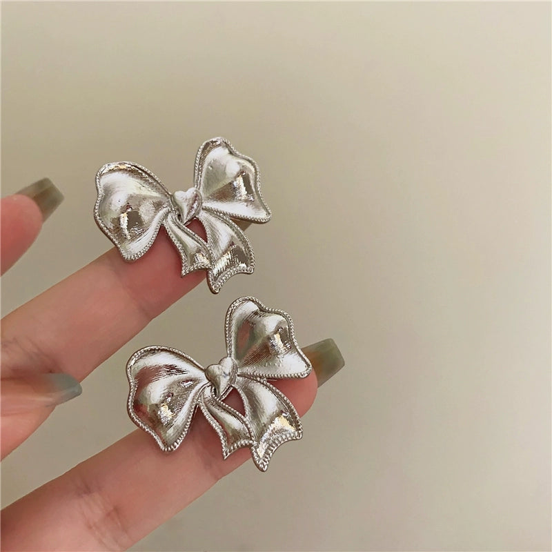 Dominique French Bow Earrings - Silver Bow Earrings [C3VNU4RO]