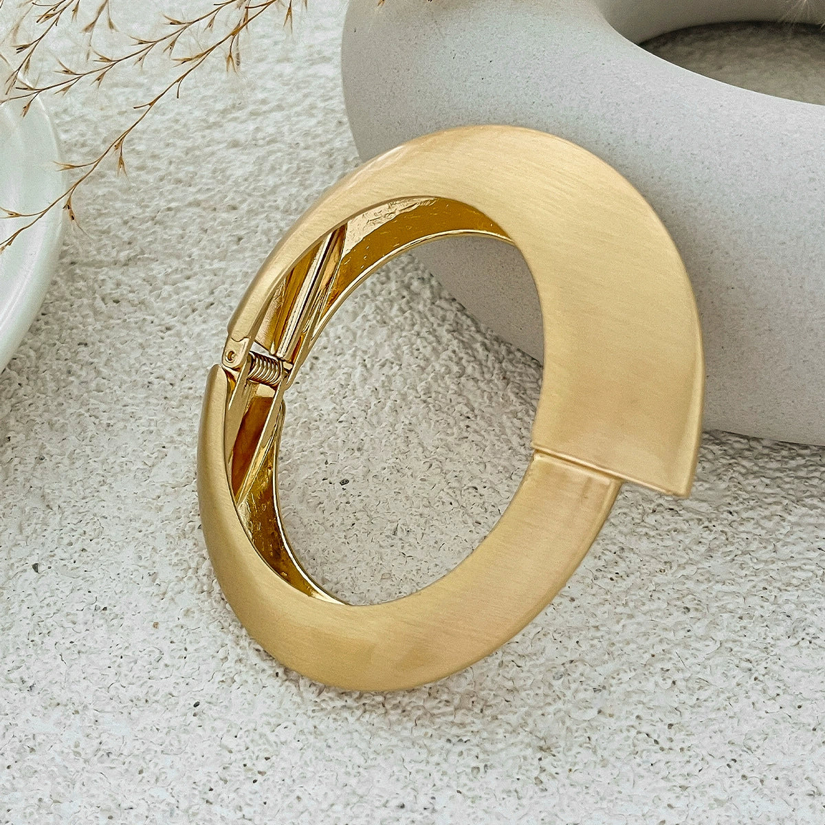Priscila Asymmetrical Matte Cuff Bracelet - Brushed Gold Style 3 [03UAZJ1S]