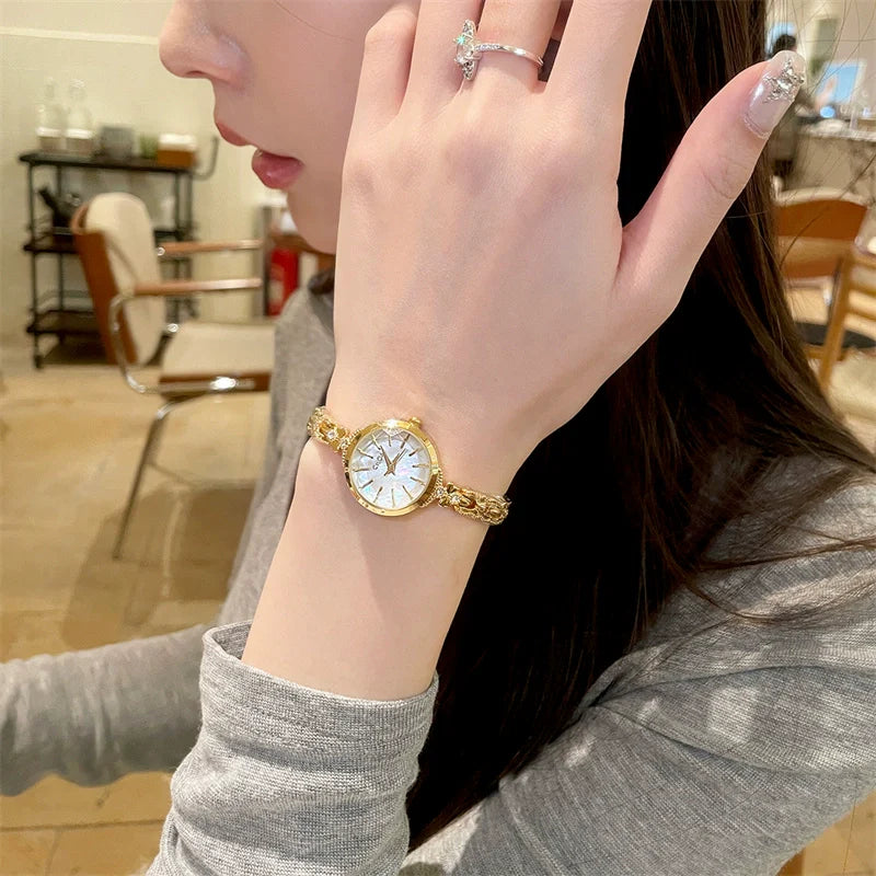 Laylanie Bracelet Quartz Watch - Gold