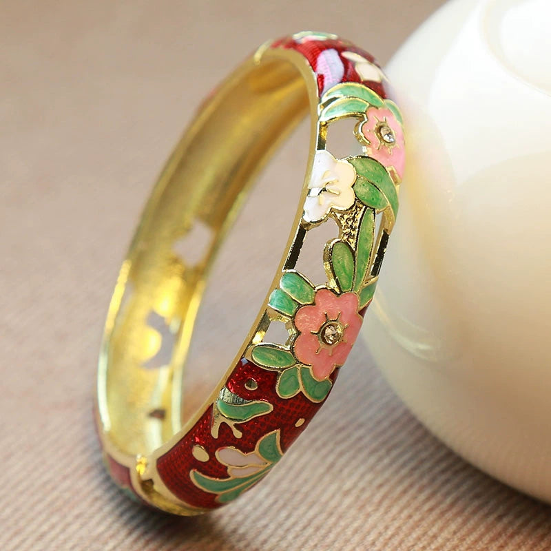 Kynli Floral Cloisonne Bracelet - Deep Red [RLIDBBNN]