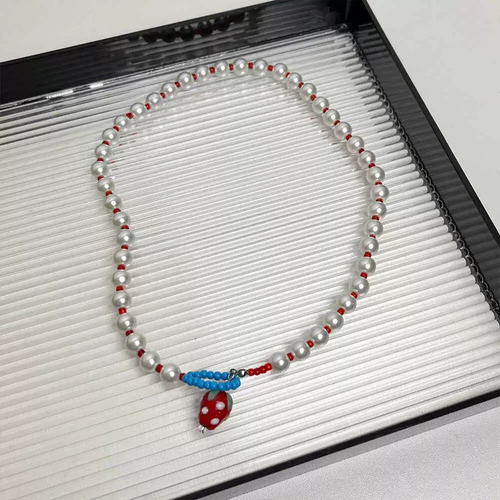 Leylani Sweet Pearl Strawberry Necklace - Strawberry Pearl Necklace [L6LZ1IFL]