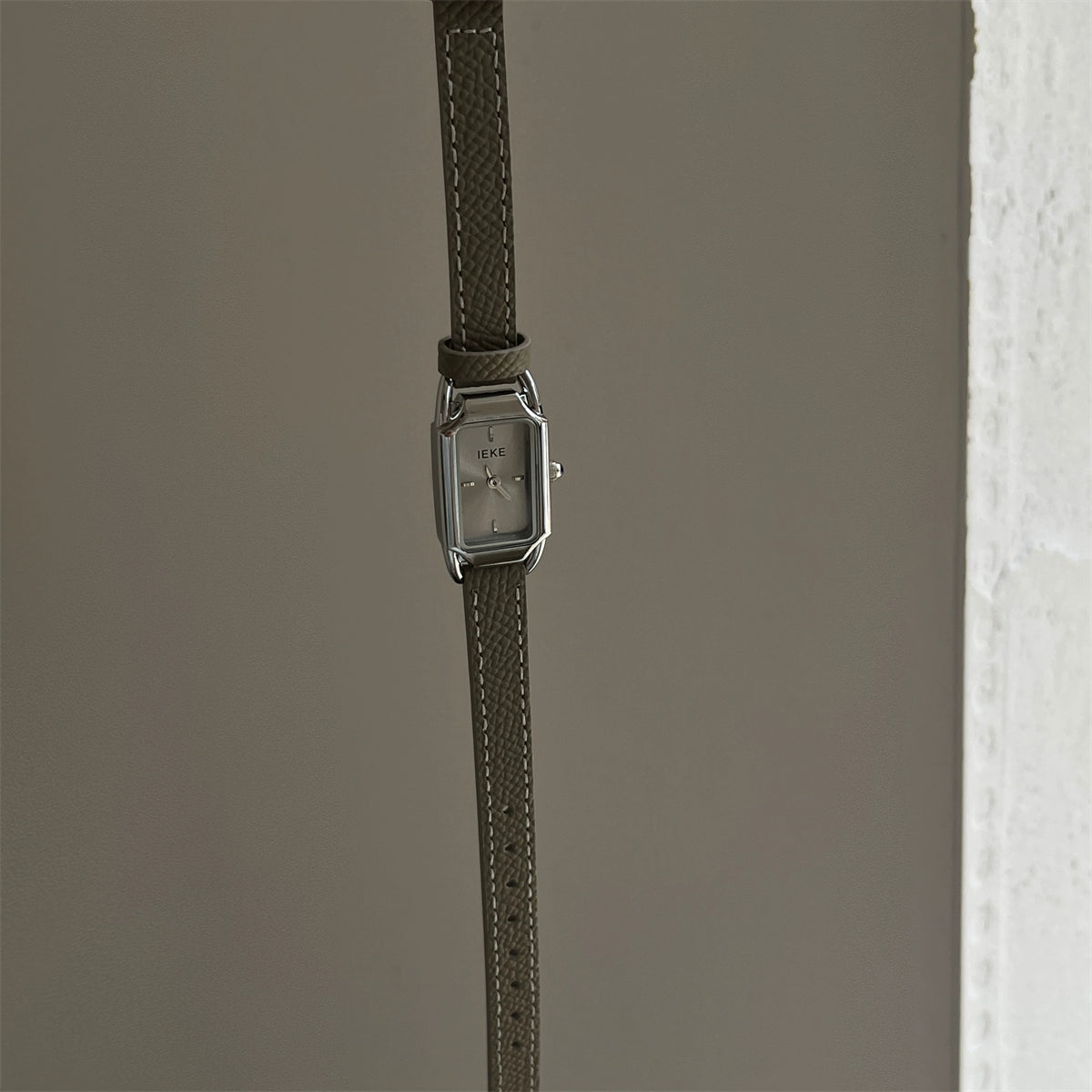Meera Sleek Square Watch - Saddle Buckle (Grey/Silver) [2GJJXWWH]
