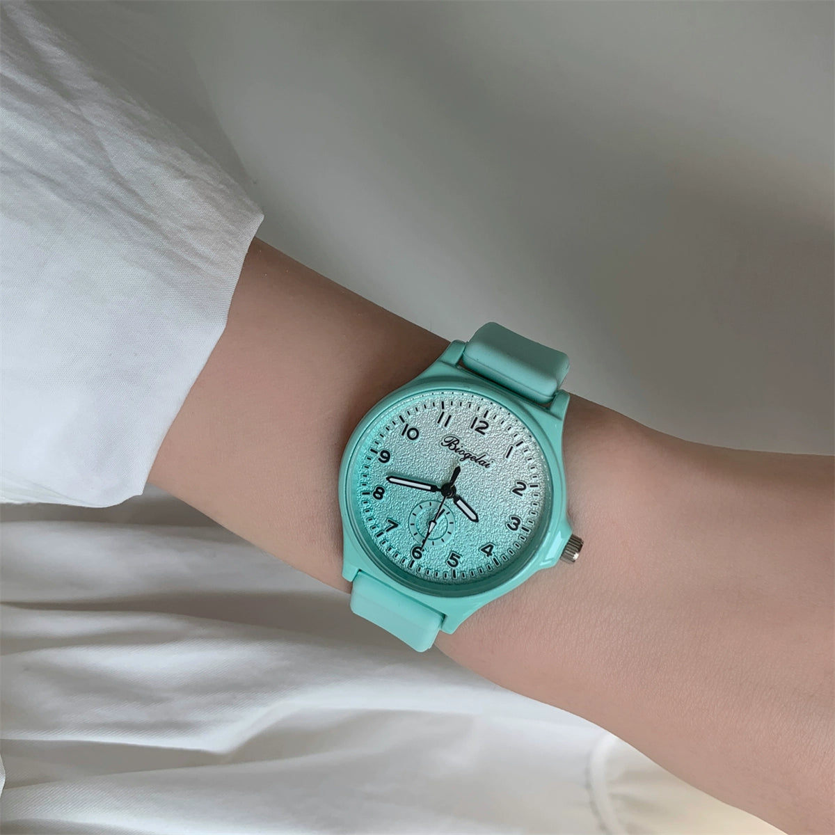 Asiya Gradient Silicone Watch - Mint Green [DNQQDO57]