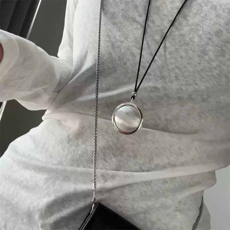 Conley Sculptural Pendant Necklace - Brushed Disc Pendant [K5AH3WEB]
