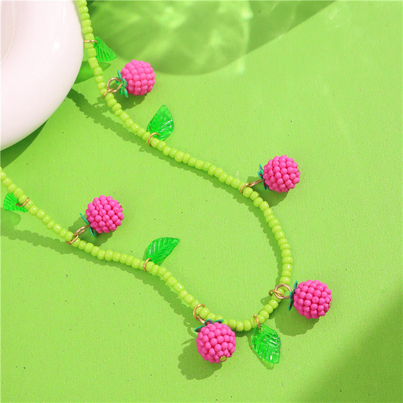 Indie Beaded Strawberry Necklace - D [H78WXPBA]