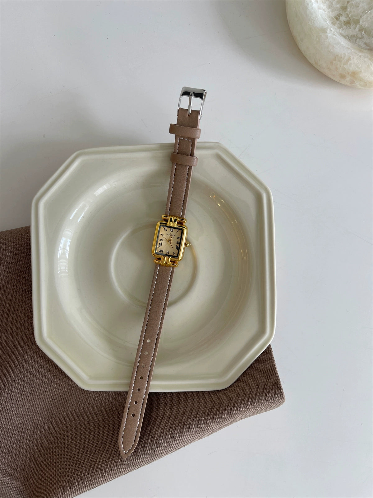 Jailyn Petite Square Watch - Camel Strap [QAYZ07OM]
