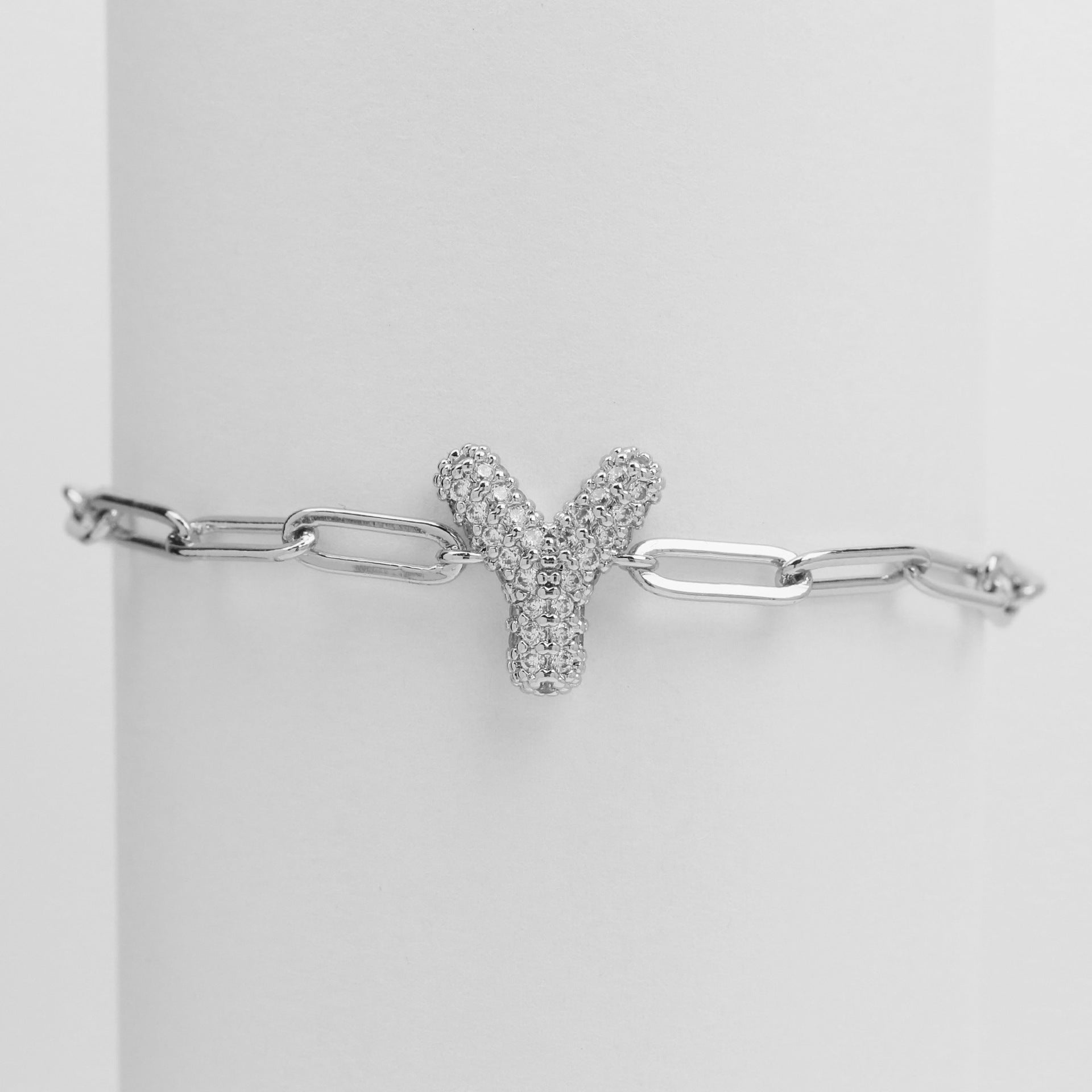 Maybelline Bubble Initial Bracelet - Y [B98G3LO8]