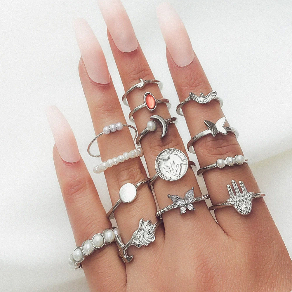 Beatriz Interlocking Ring - Silver