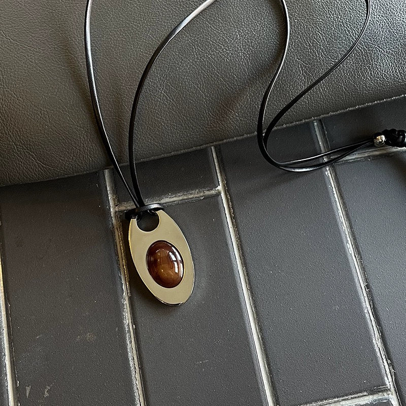 Ezra Oval Pendant Necklace - Amber [ENBQSYJ1]