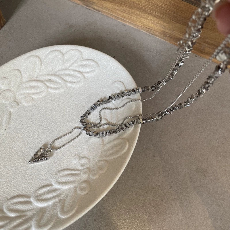 Aishah Crystal Heart Layered Necklace - Dark Grey Crystal [LN3UQCIA]