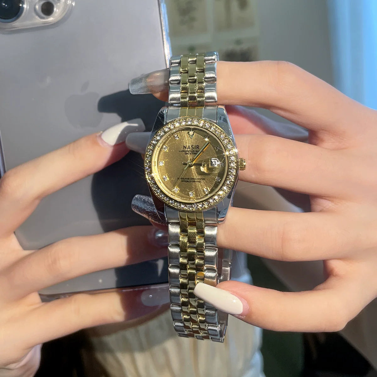 Elleigh Radiant Quartz Watch - Gold