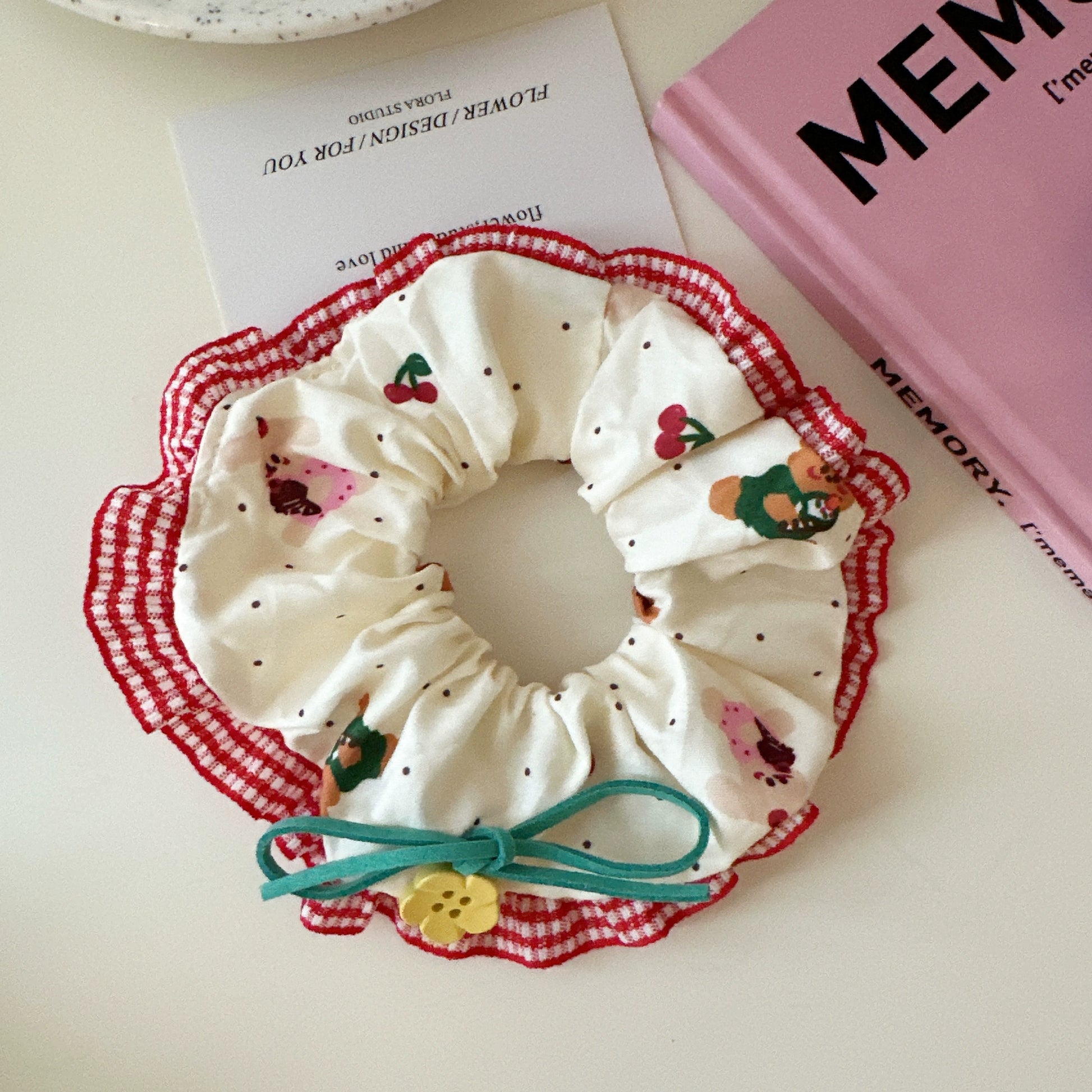 Richelle Blossom Charm Scrunchie - Red [U9ET7QVF]