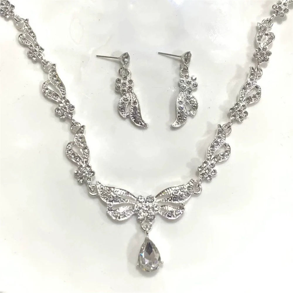 Saba Sparkling Bow Jewelry Set - Necklace + Earrings Set